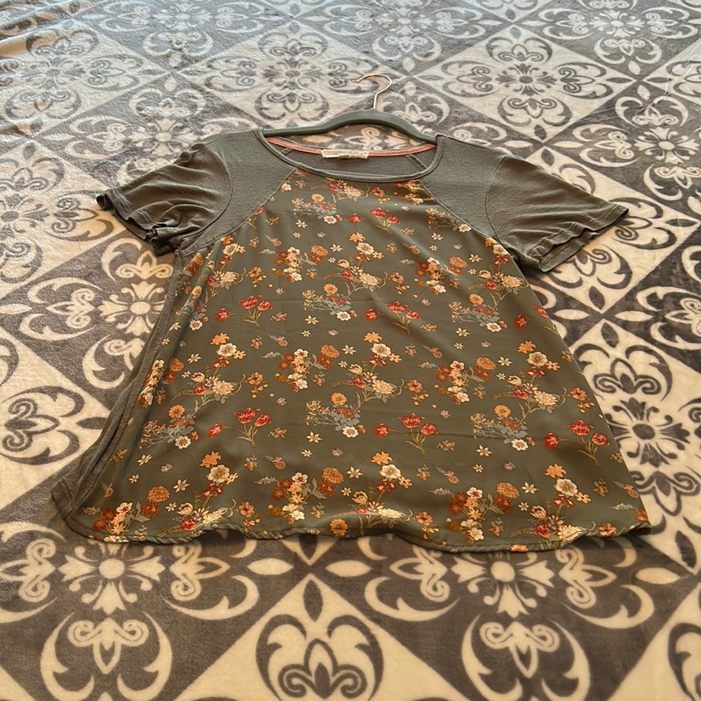 Rewind floral top